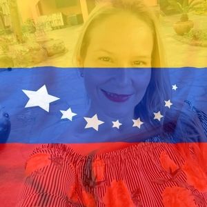 Meet your Posher, Andreina